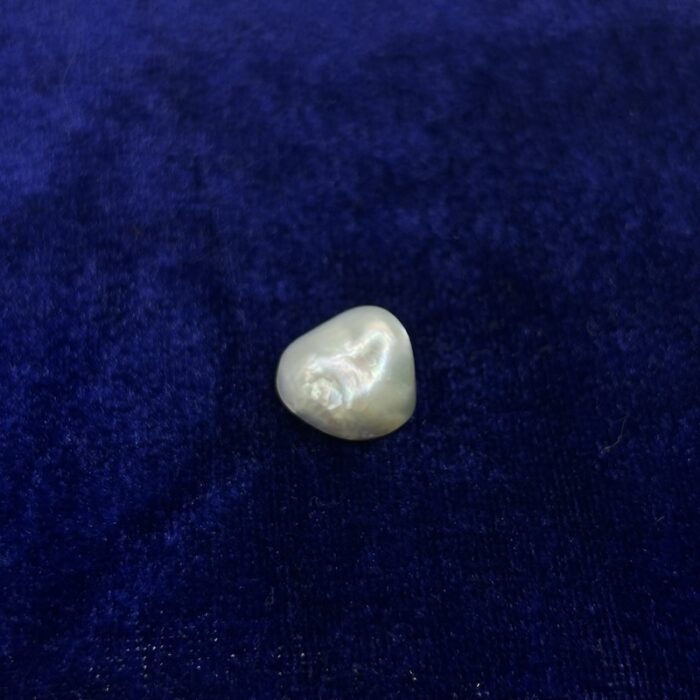 Natural Keshi Pearl  10.66 ct (11.62 ratti)