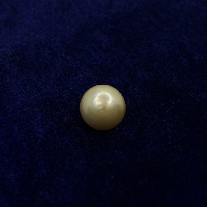Natural Keshi Pearl 12.12 ct (13.21 ratti)