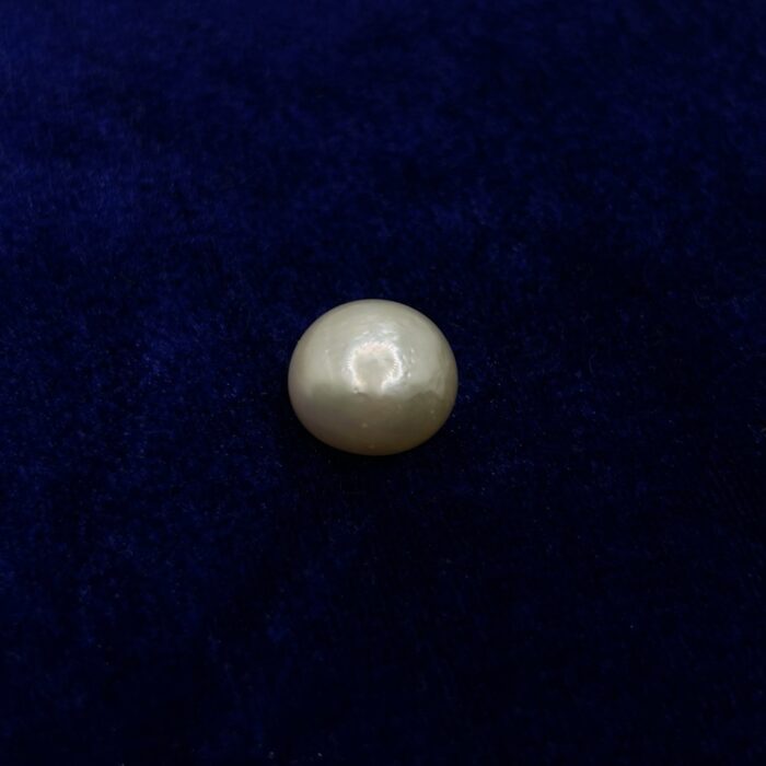 Natural Keshi Pearl 13.83 ct (15.07 ratti)