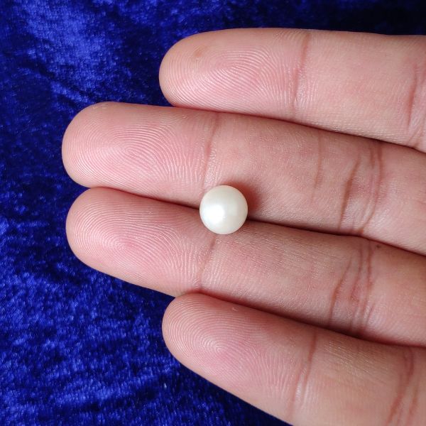South Sea Pearl 3.60 ct (3.92 ratti) - Image 2