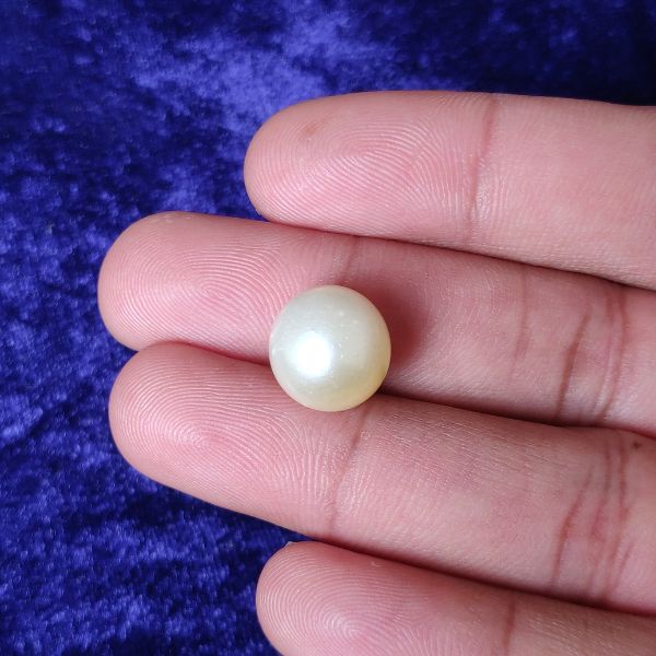 South Sea Pearl 13.95 ct (15.21 ratti) - Image 2
