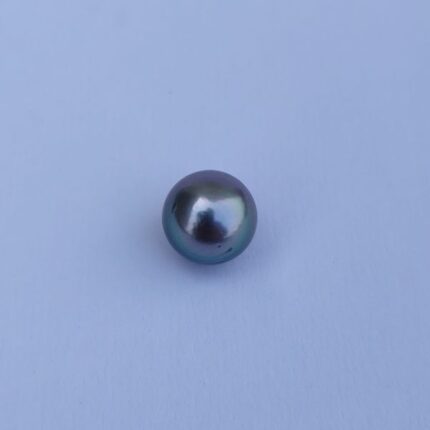 Tahitian Pearl 9.31 ct (10.24 ratti)