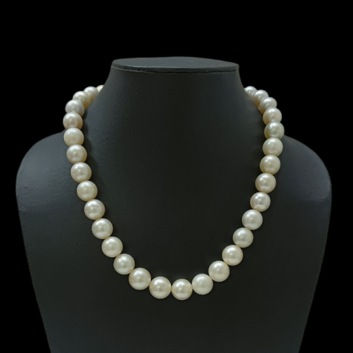 South Sea Pearl Mala  369 ct